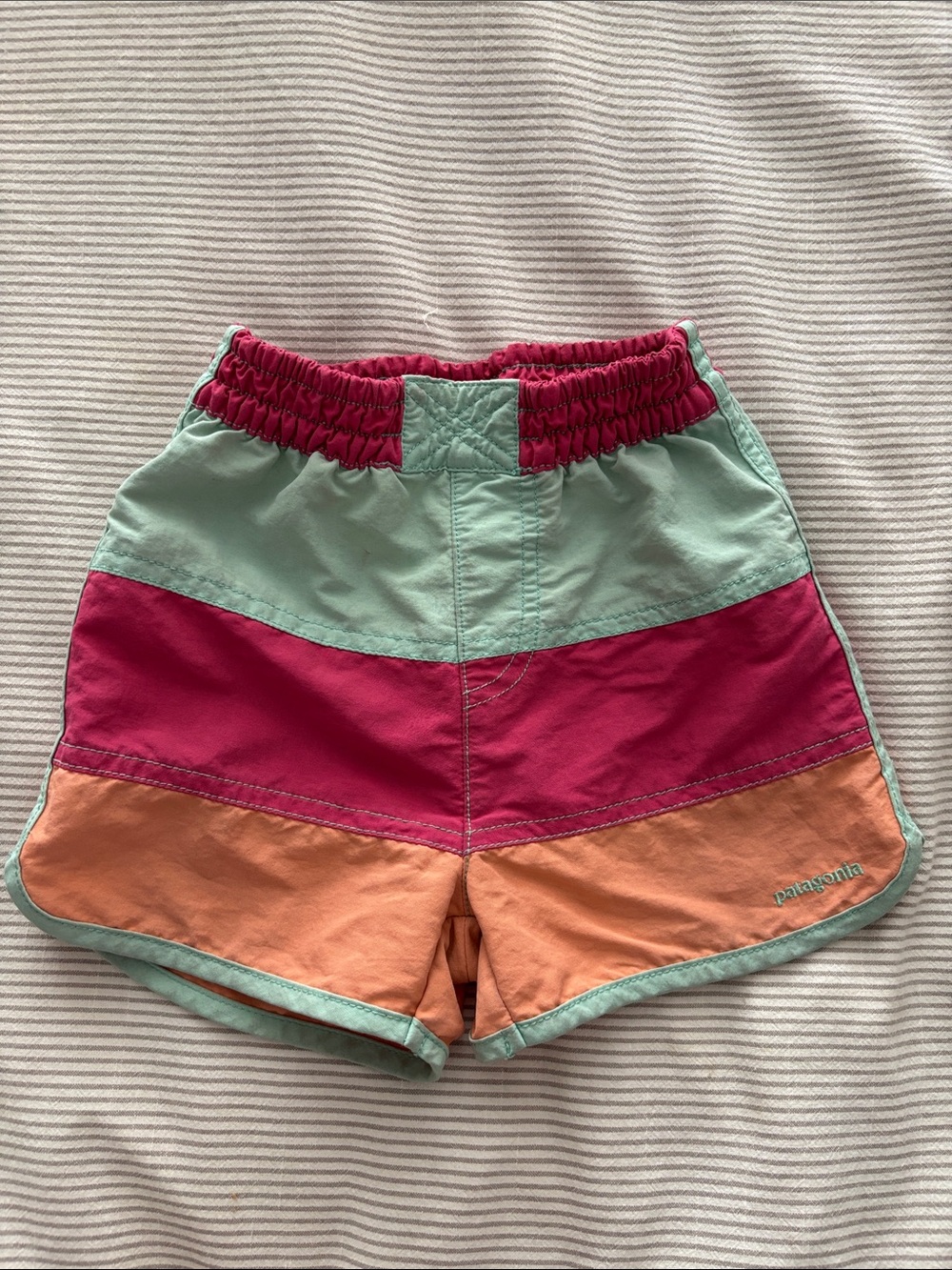 4T Patagonia Boy shorts
